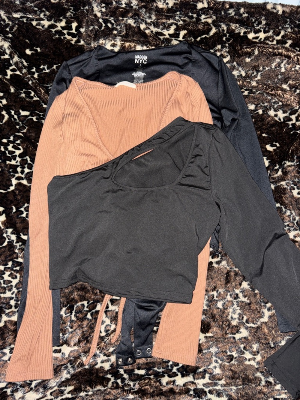 Women's Black Crop Top & Rust Ribbed Bodysuit Set